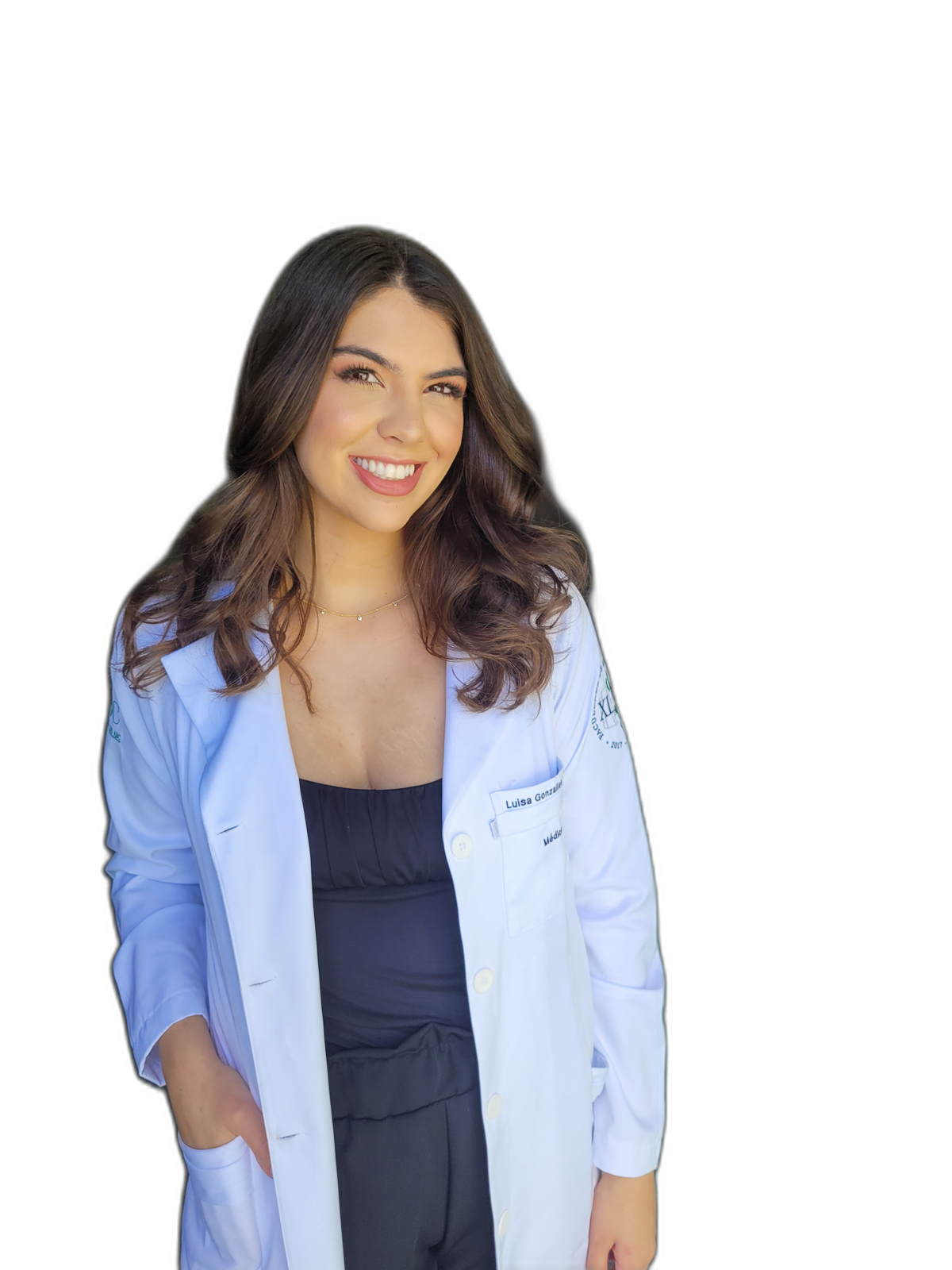 Dra. Luisa Yazaki em jaleco médico